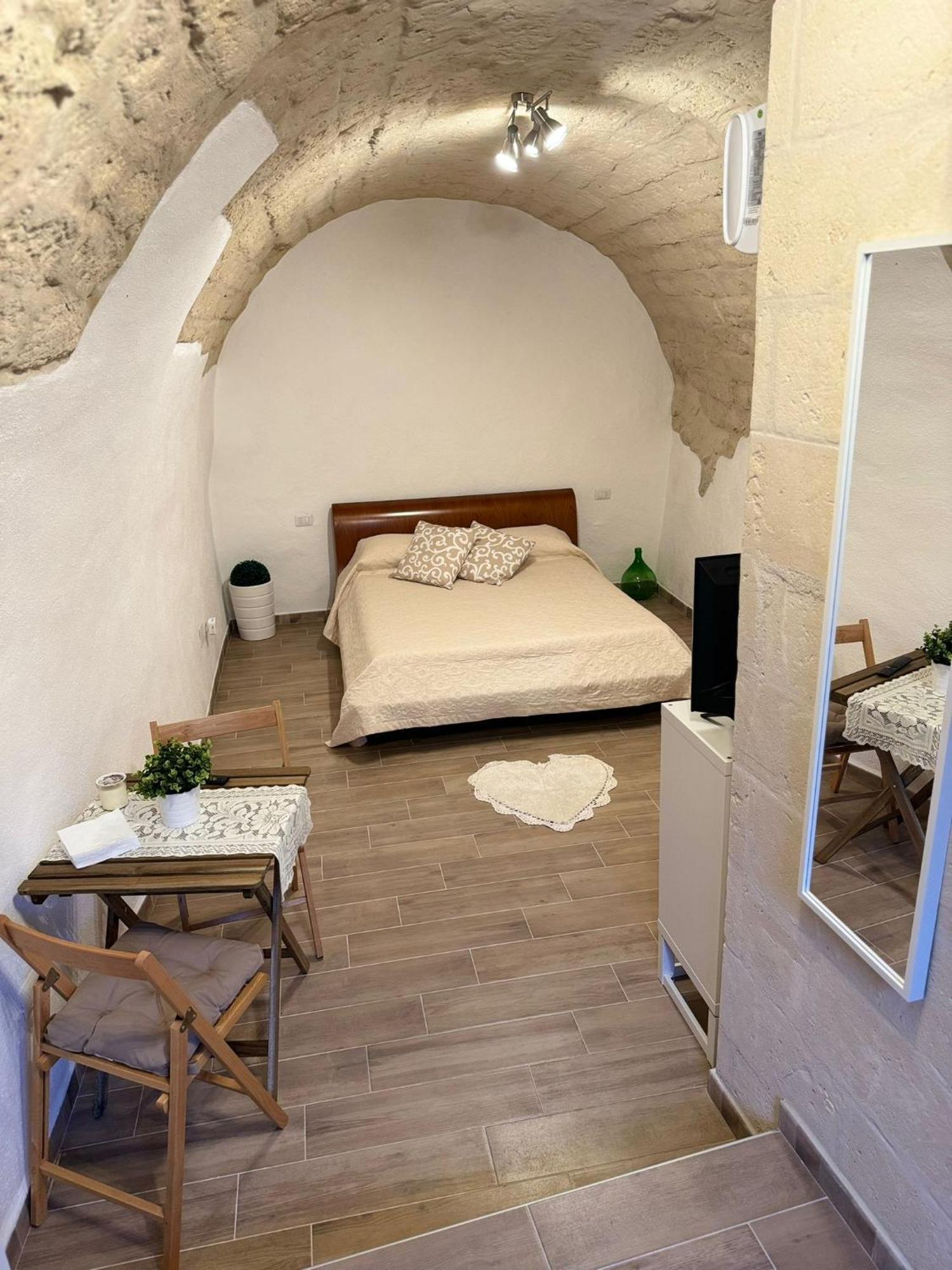 Loft Albicocca 2 Hotel Bari Kültér fotó