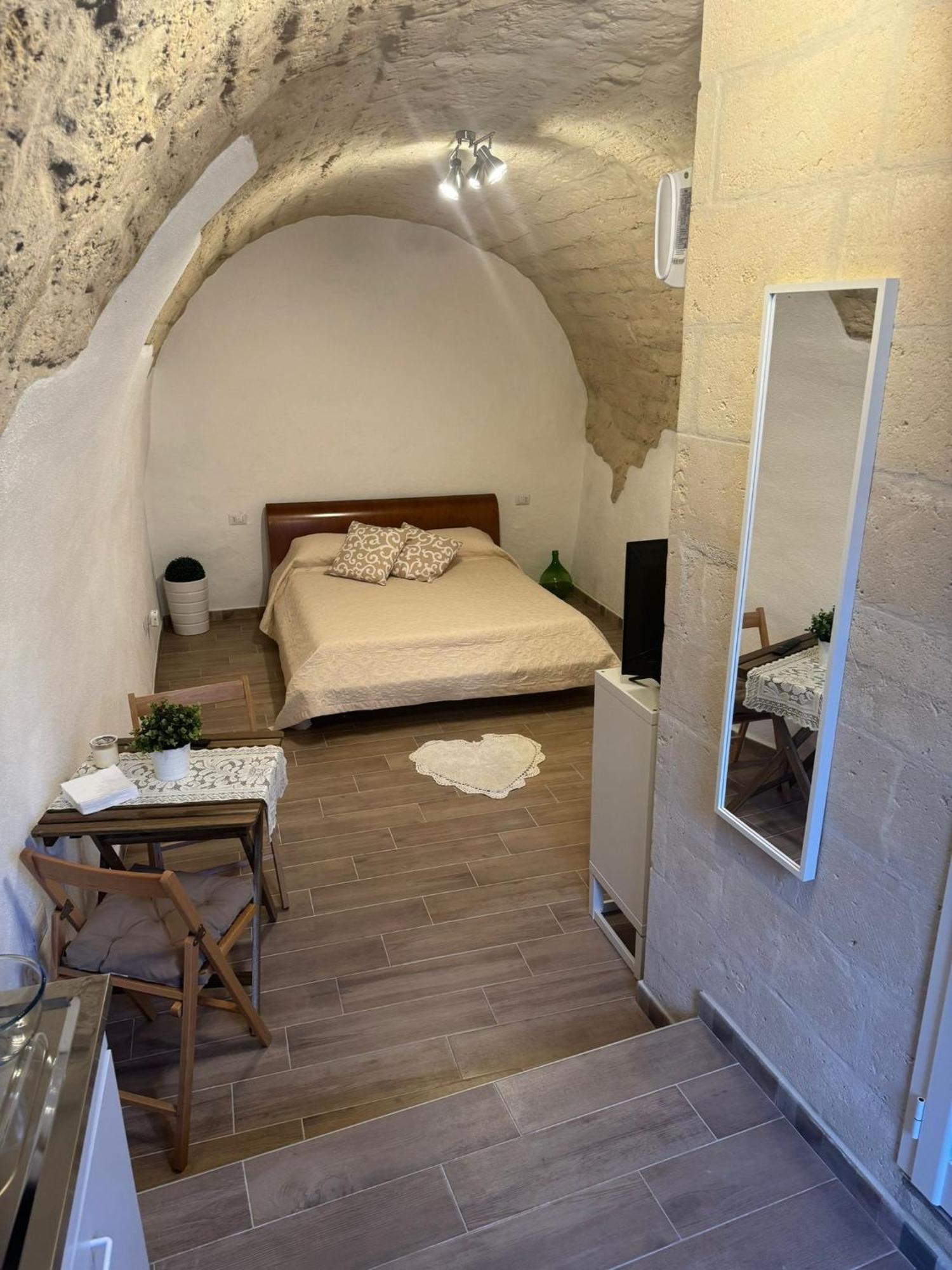 Loft Albicocca 2 Hotel Bari Kültér fotó